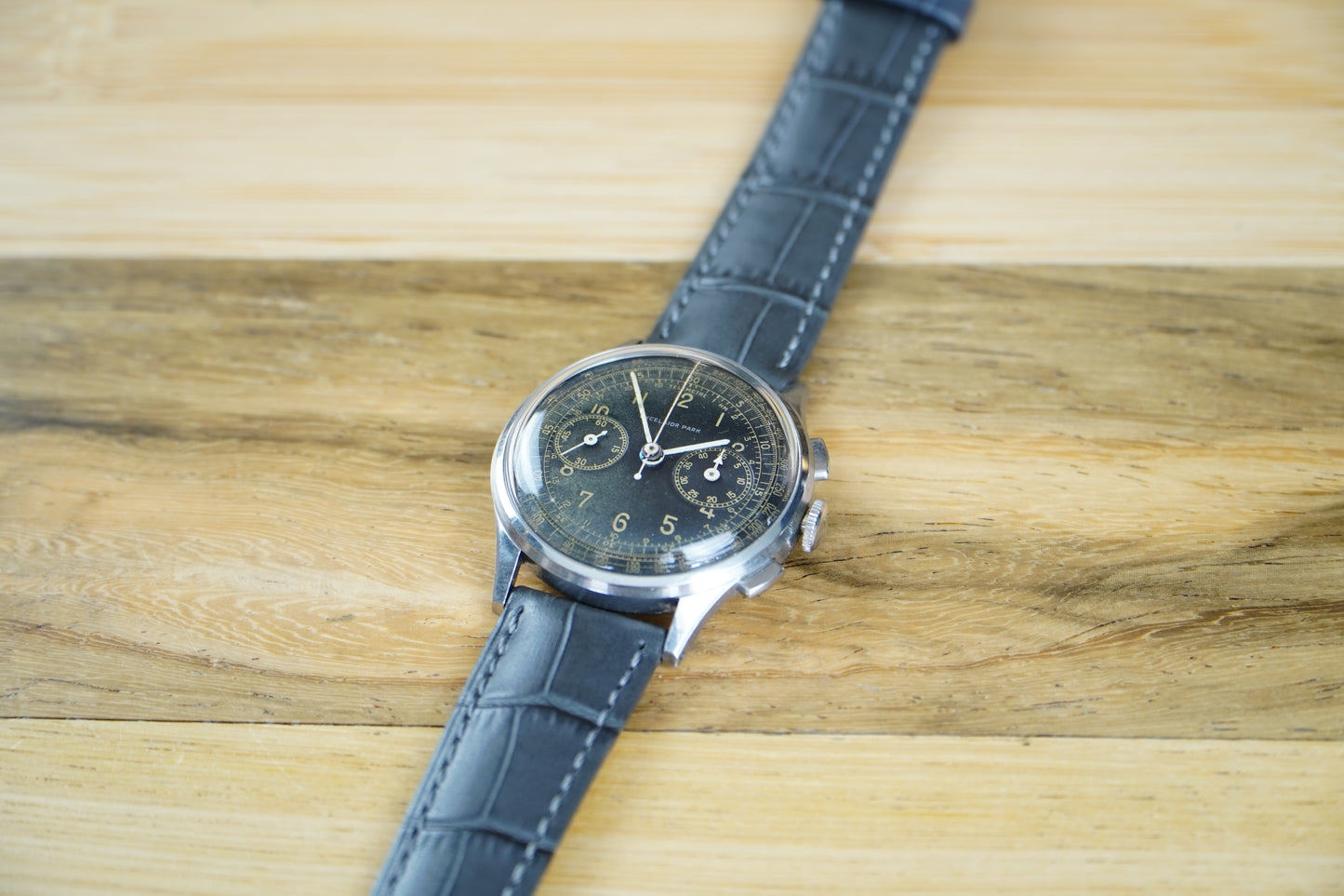 Excelsior Park Handwinder Chrono
