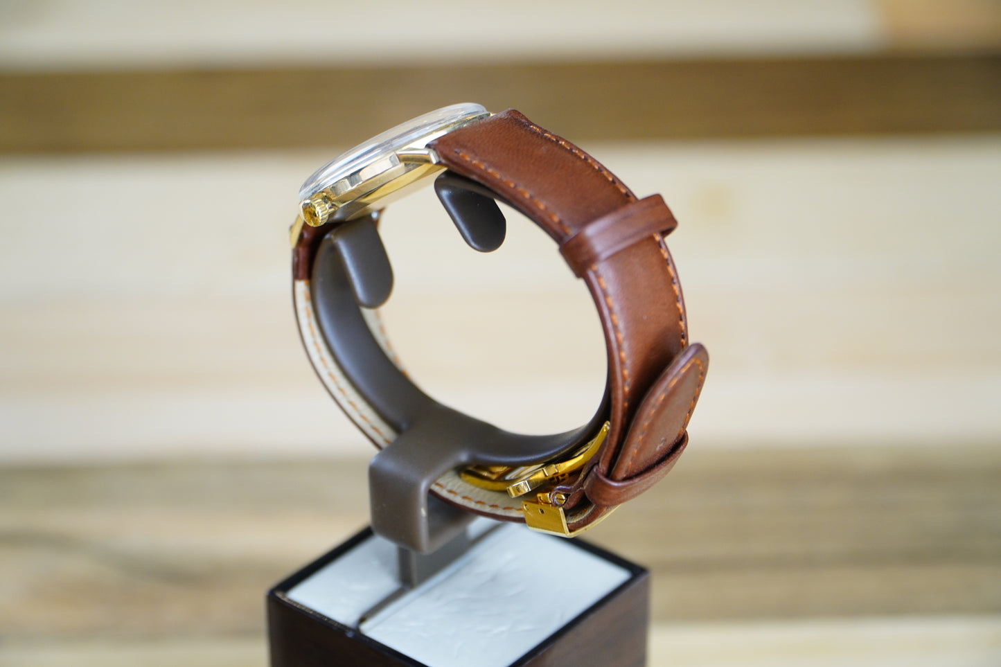 Certina New Art Handwinder 14 krts goud